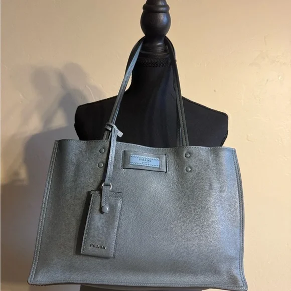 Prada Etiquette Tote Glace Calf Medium - Picture 1 of 15